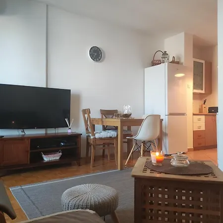 Urban Nest Slavija Daire